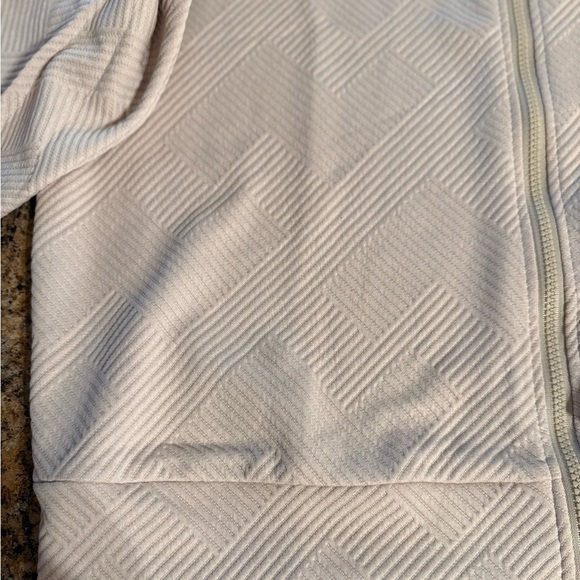 NWOT Women’s Beige Zip-Up Sweater Size XL Textured Long Sleeves Polyester - Picture 10 of 13